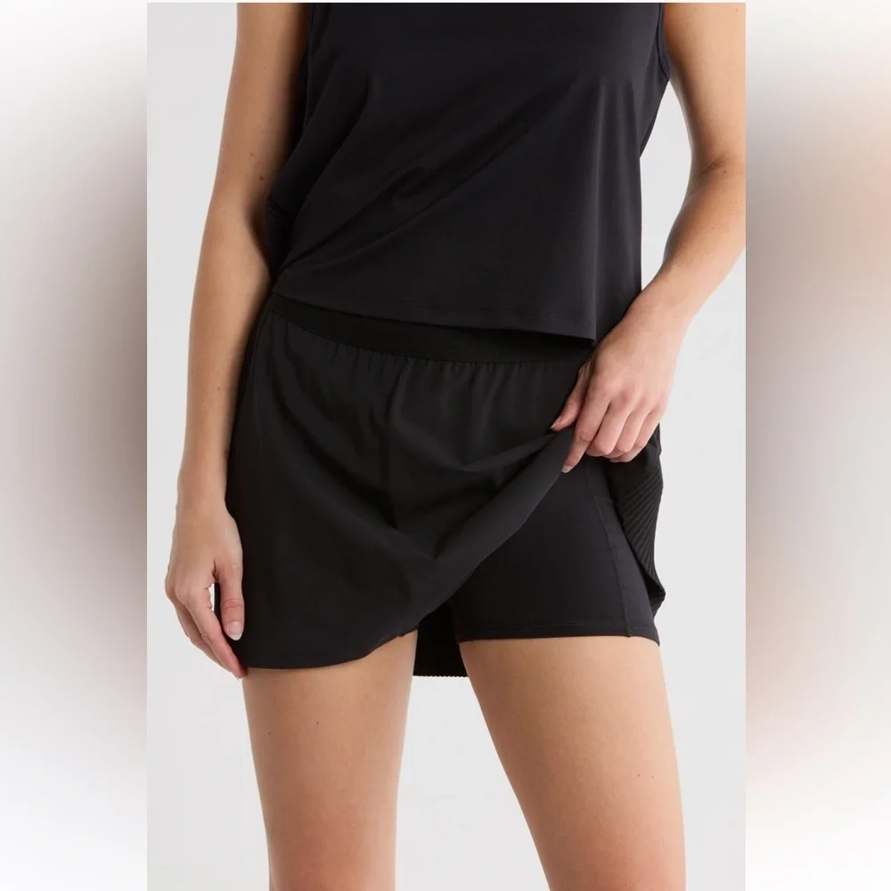 90 DEGREE BY REFLEX Lightstreme Hybrid Pleated Skort in Black Size Large NWT